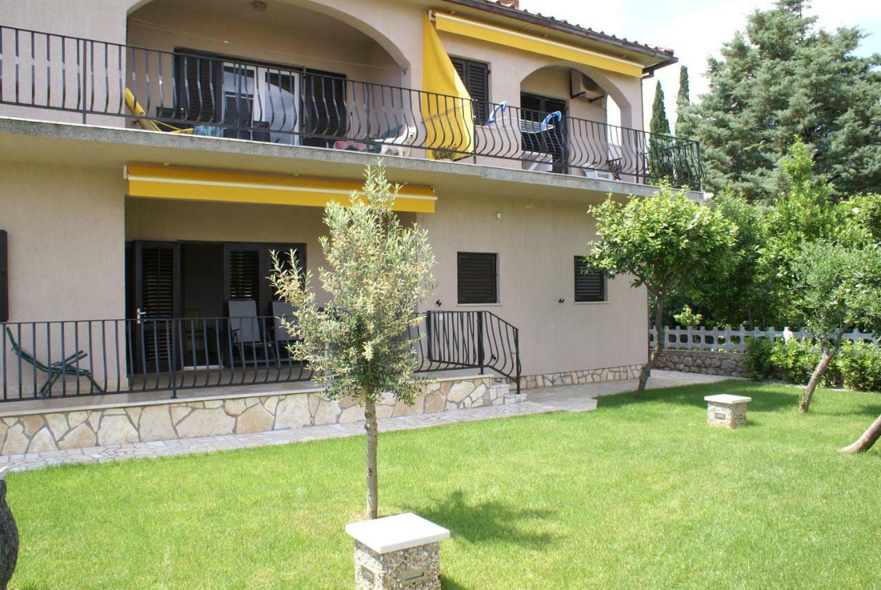 Svjetlana * Krk Town